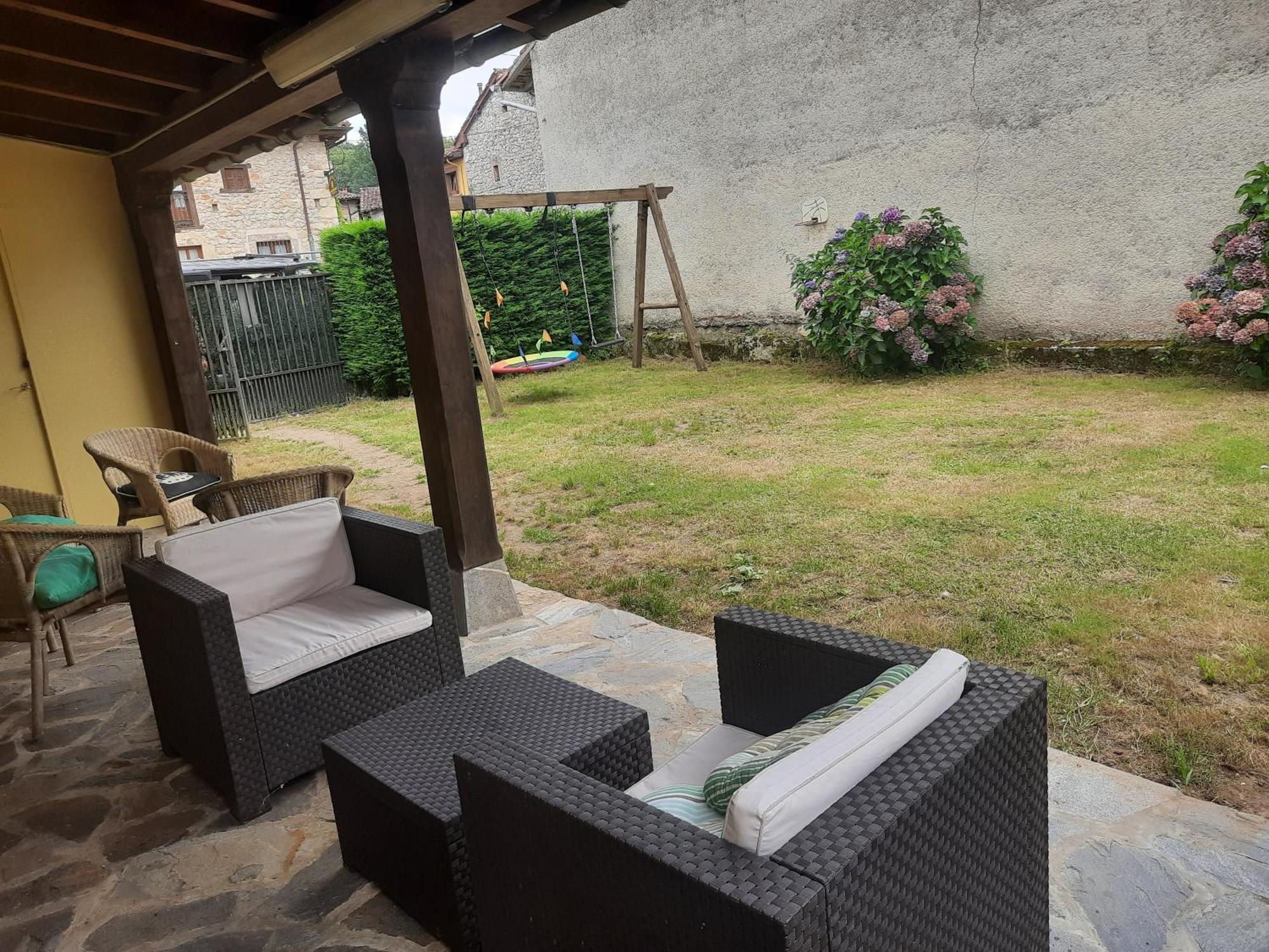 Apartamentos Rurales La Candaliega Onís Kültér fotó